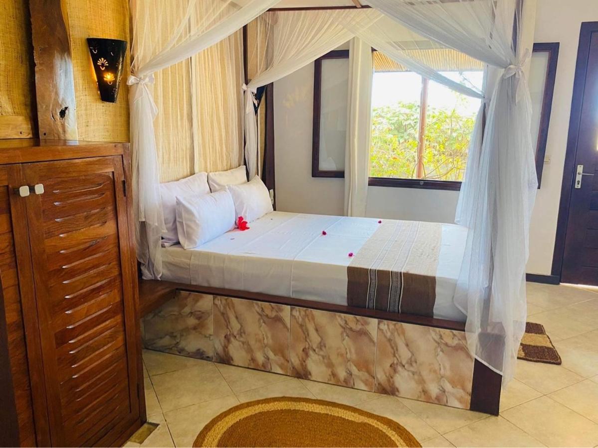 Le Jardin Exotique Hotel Antsiranana Exteriör bild