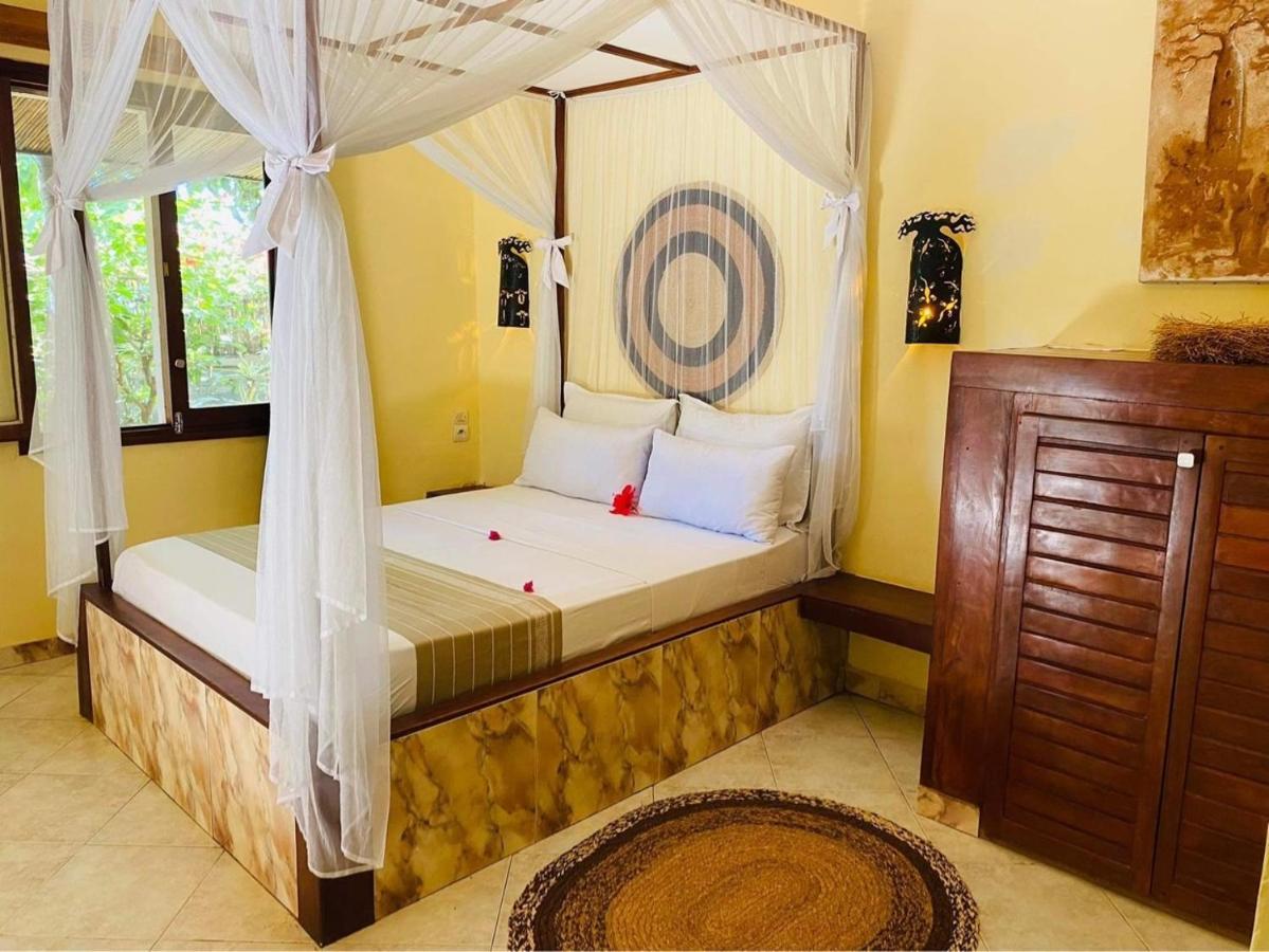 Le Jardin Exotique Hotel Antsiranana Exteriör bild