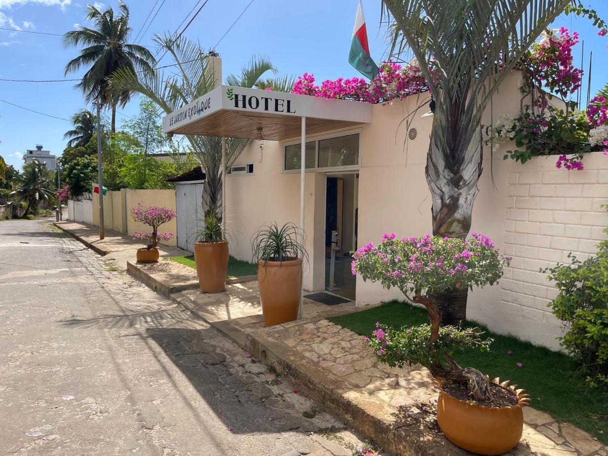 Le Jardin Exotique Hotel Antsiranana Exteriör bild