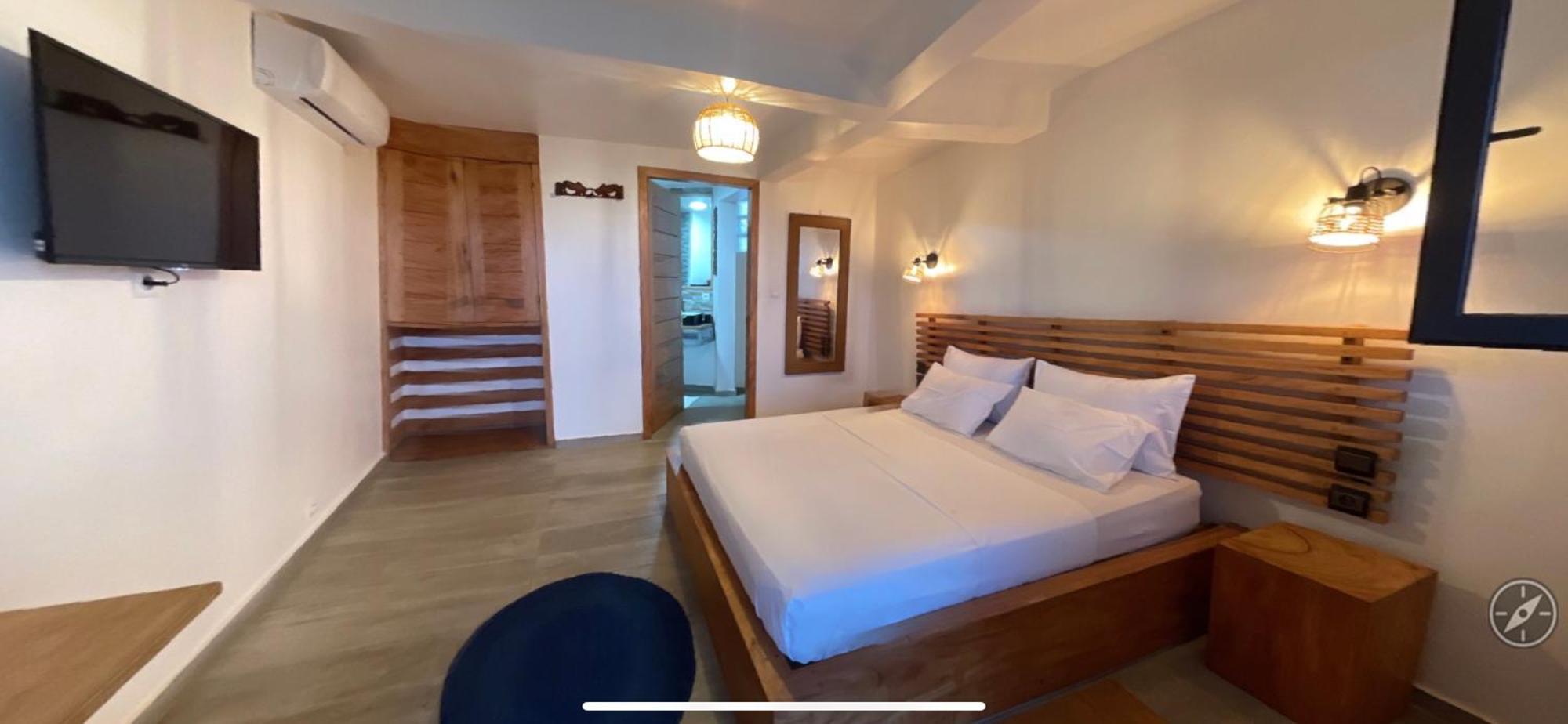Le Jardin Exotique Hotel Antsiranana Exteriör bild